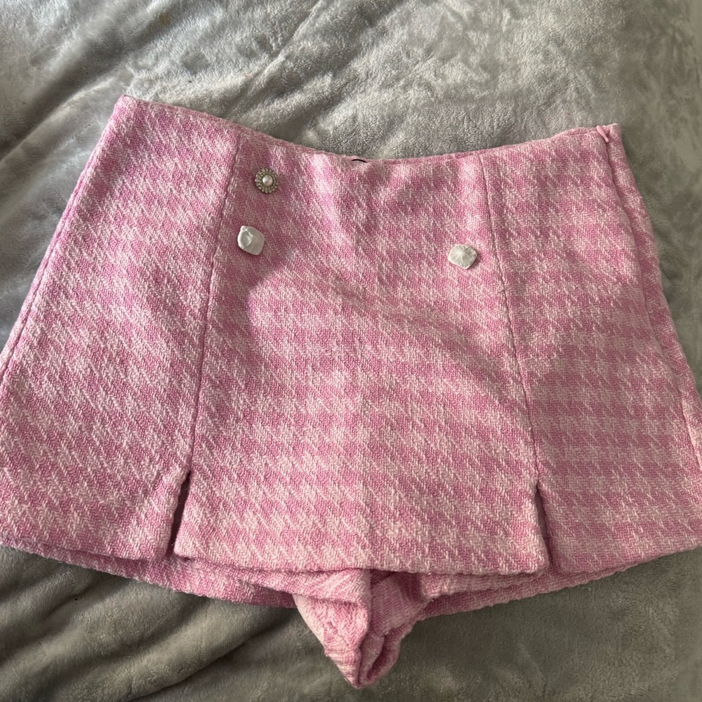 NEW Zara Skort